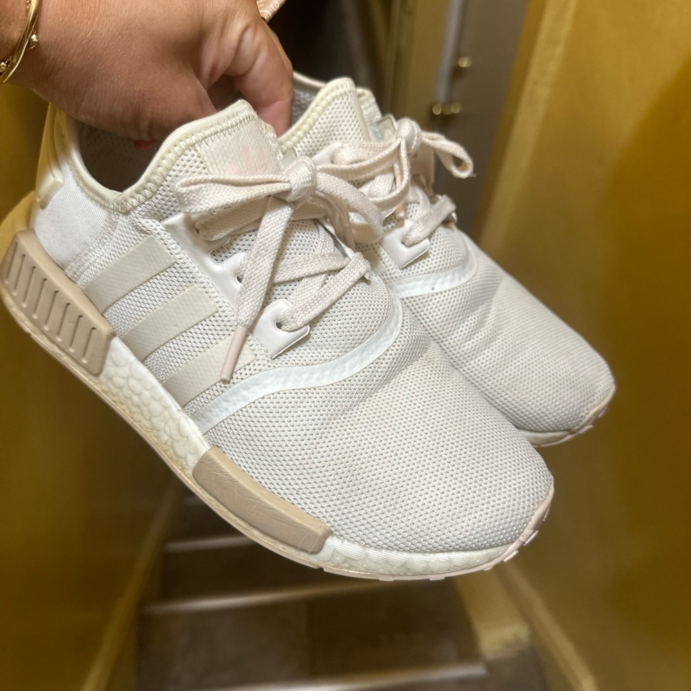 Adidas 7.5